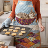 Sleeping Cat Quilted Apron Set (2-Piece) – Padded Apron + Heat-Resistant Oven Mitts